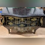 Комод в стиле Людовика XIV 11