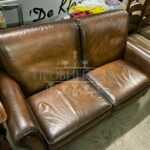 Диван винтажный кожаный 7