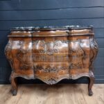 Комод бомбе в стиле барокко 10
