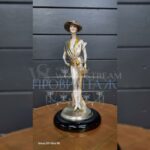 Статуэтка/Скульптура Девушка 12