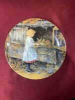 Полная Коллекция тарелка (8 штук) серия Yesterday’s Child от Wedgwood 38
