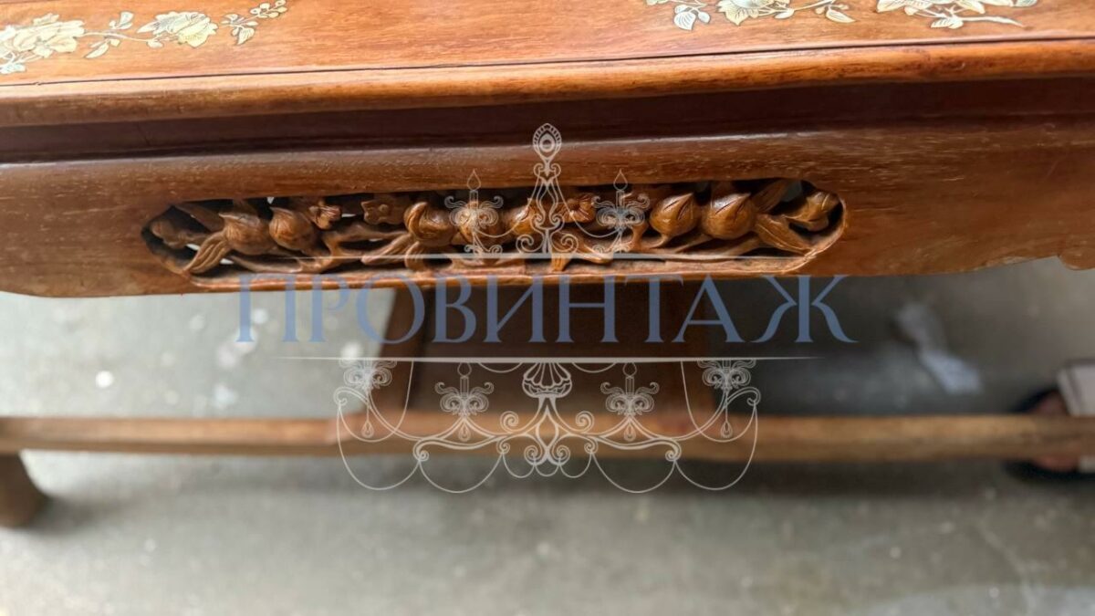 Стол журнальный в стиле шинуазри 9
