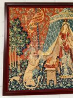 Гобелен старинный на мифический сюжет 10