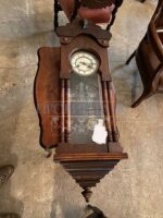 Часы настенные старинные 8