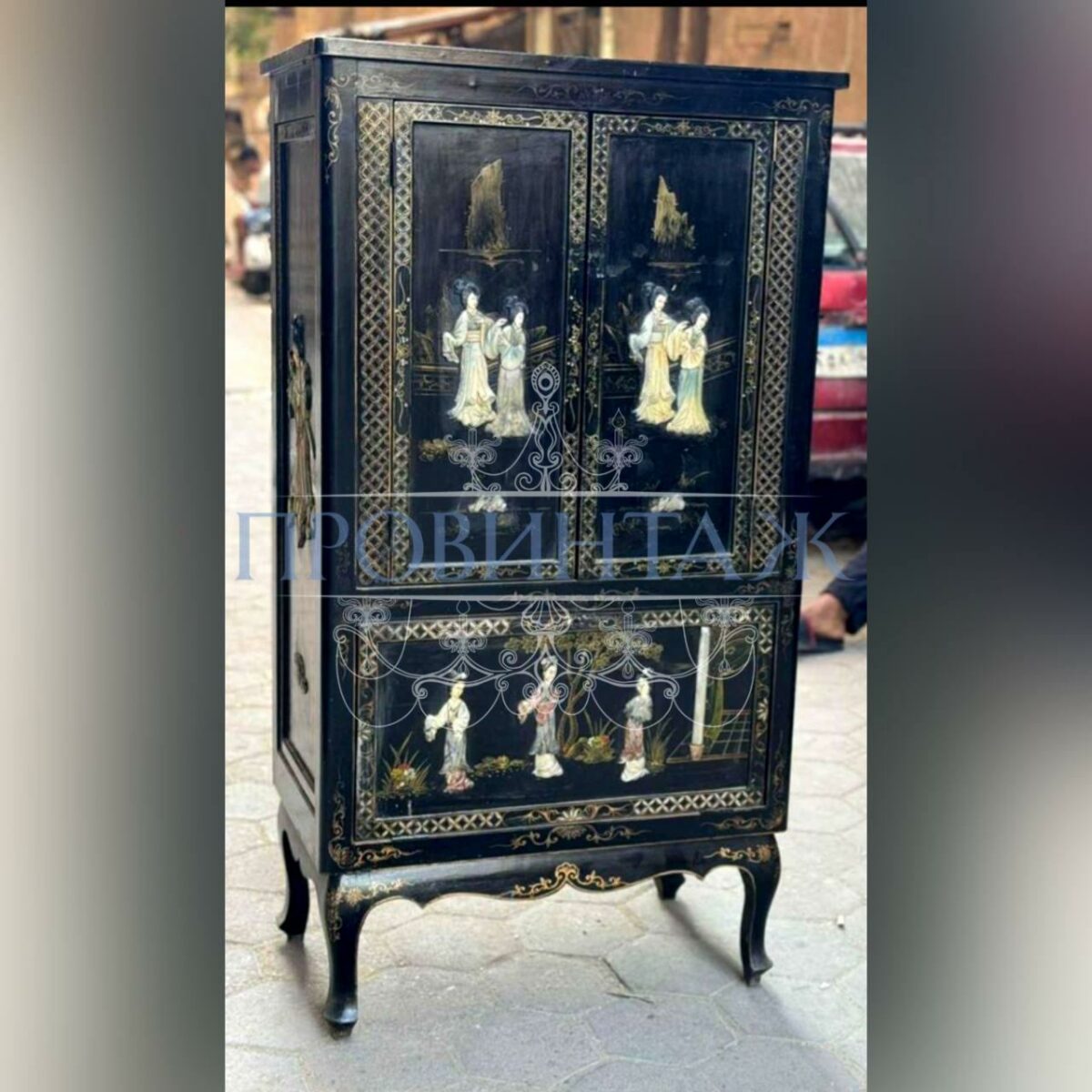 Шкаф в стиле шинуазри 4