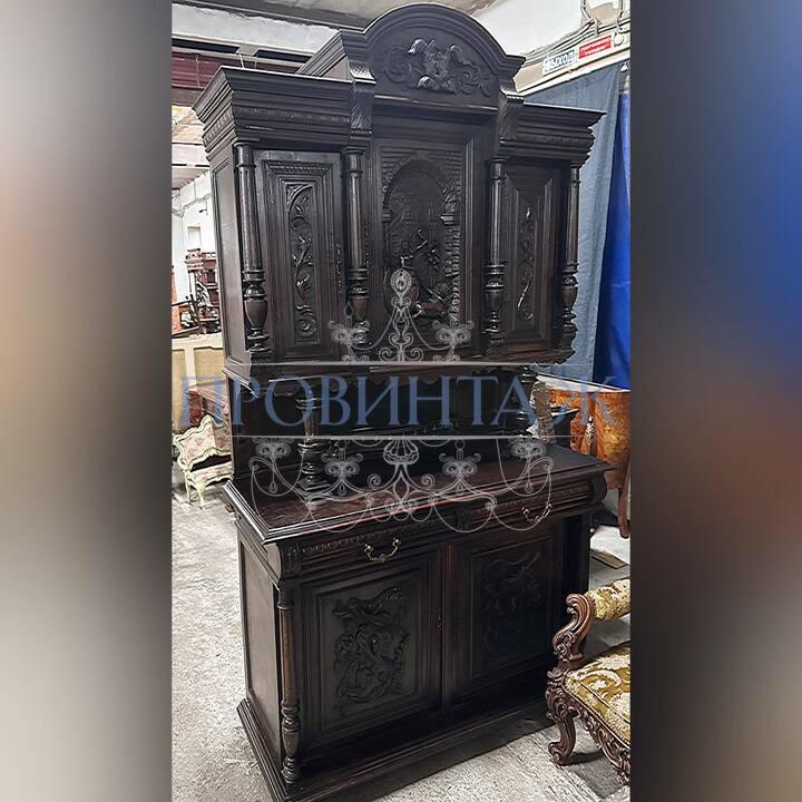 Буфет в стиле ренессанс