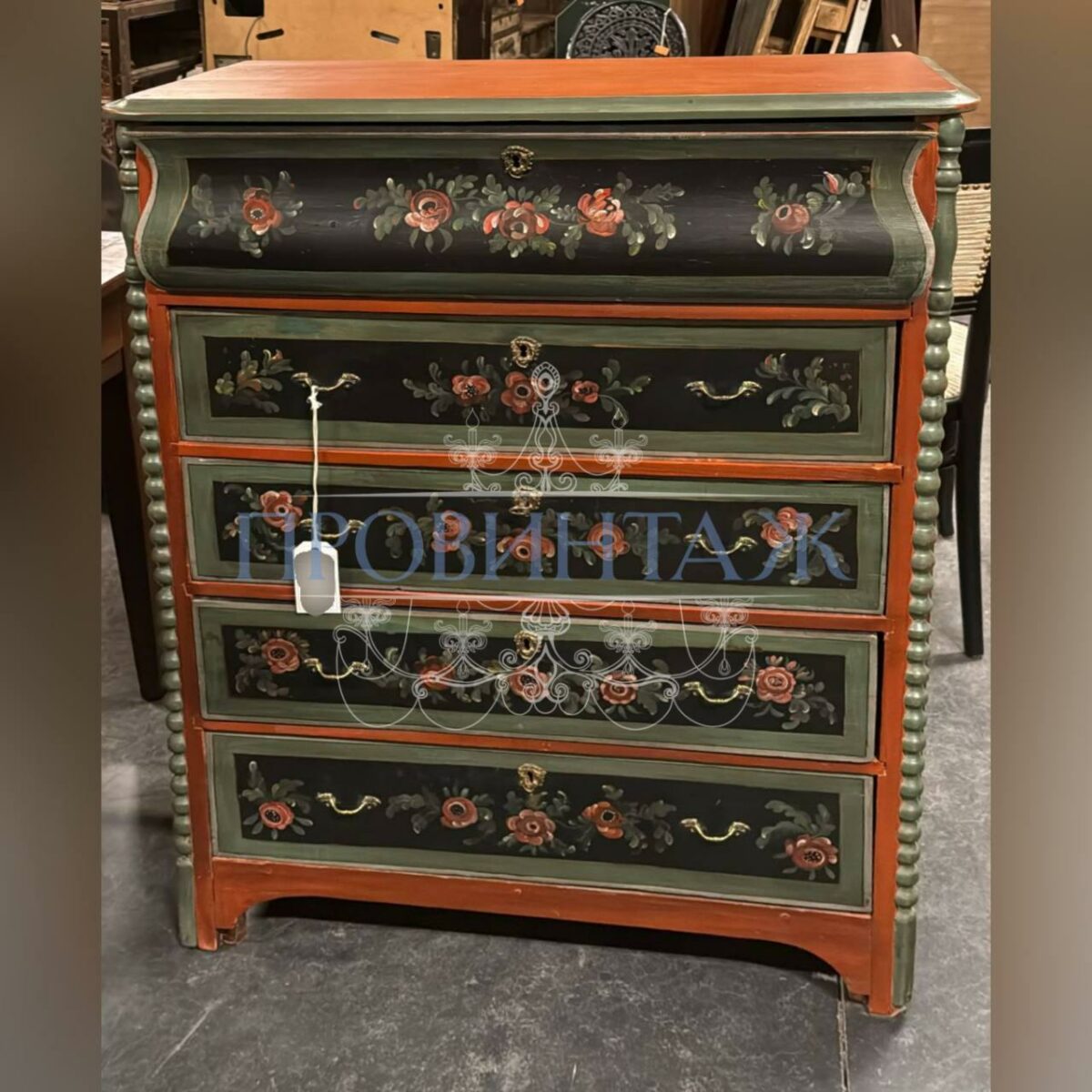 Комод винтажный 4