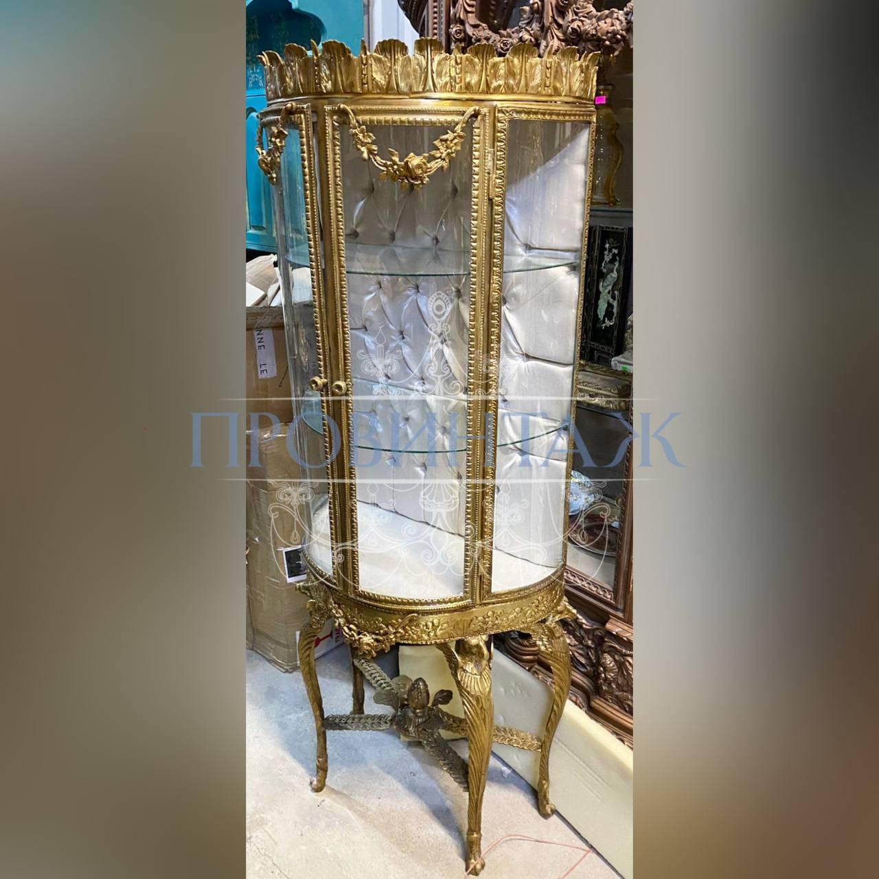 Витрина бронзовая в стиле Людовика XVI