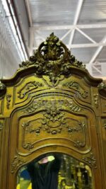 Шкаф платяной с зеркалом в стиле Людовика XVI 17