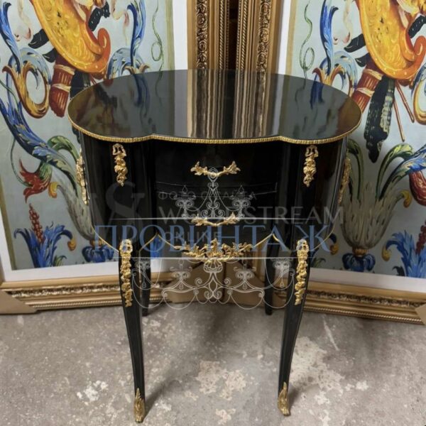 Стол со стеклянной столешницей в стиле Людовика XVI 22