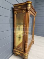 Витрина миниатюрная/шкаф винтажный 34