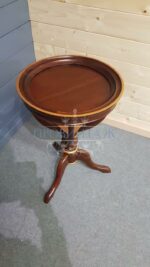 Стол/подставка винтажная 12