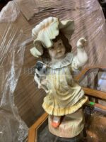 Статуэтка/Скульптурная композиция Девочка и щенок 37