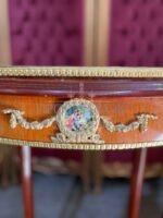 Стол/Подставка в стиле Людовика XVI 2 штуки 15