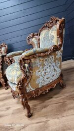 Комплект мягкой мебели для гостиной в стиле барокко 21