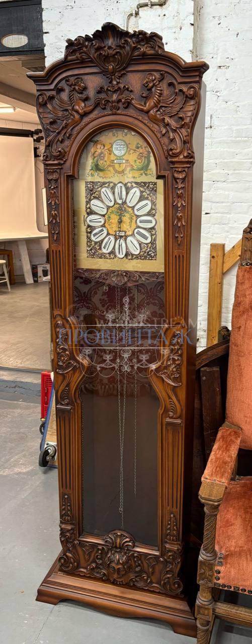 Часы напольные в стиле неоренессанс