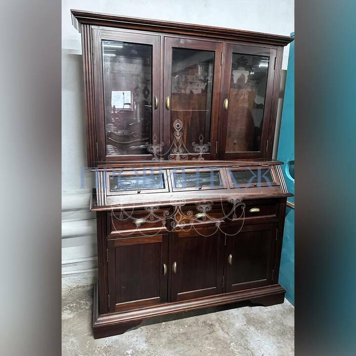 Бюро/Шкаф аптечный винтажный