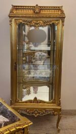 Витрина в дворцовом стиле 12