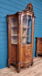 Витрина в стиле Людовика XVI 15