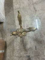 Стол со стеклянной столешницей и подстольем в форме птиц на дереве 18