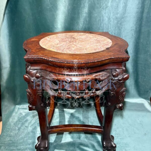 Подставка в восточном стиле