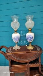 Лампа настольная 2 штуки в стиле Делф 18