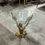 Стол со стеклянной столешницей и подстольем в форме птиц на дереве 15