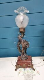 Лампа настольная винтажная с путти 2 штуки 17