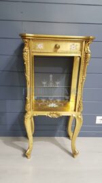 Тумба/Подставка в стиле венецианского барокко от фабрики Silik 17