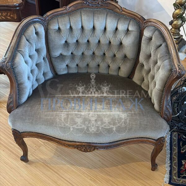 Кресло в стиле Людовика XV