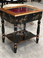 Подставка/Стол экспозиционный в стиле шинуазри 9