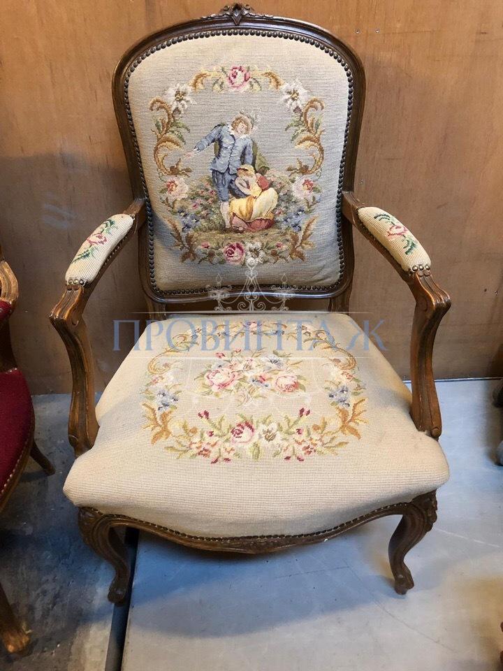 Кресло в стиле Людовика XV