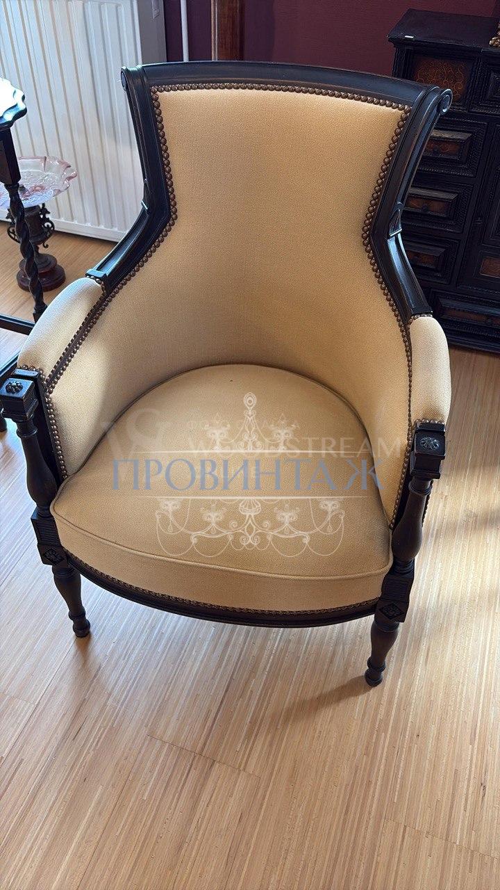 Кресло в стиле Людовика XVI