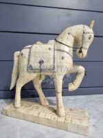 Скульптура/Статуя Лошадь 21