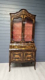 Витрина/Бюро в стиле Людовика XV 24