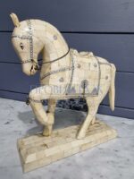 Скульптура/Статуя Лошадь 16