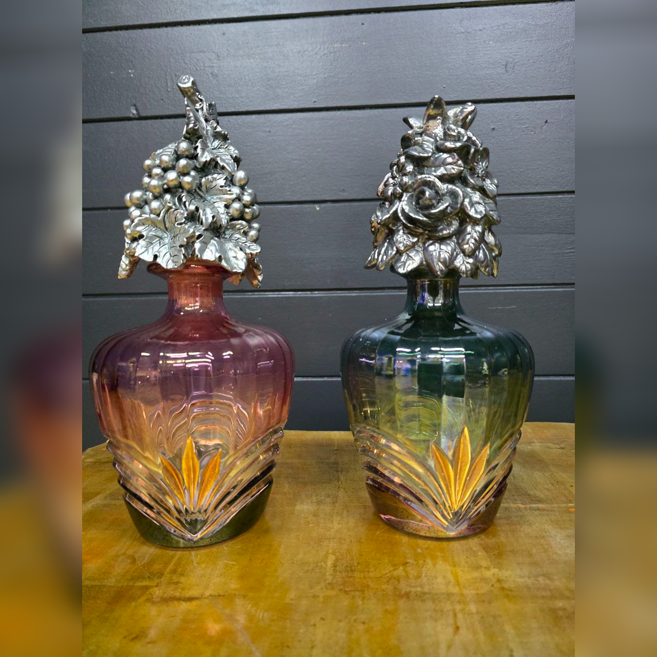 Вешалка напольная винтажная 18