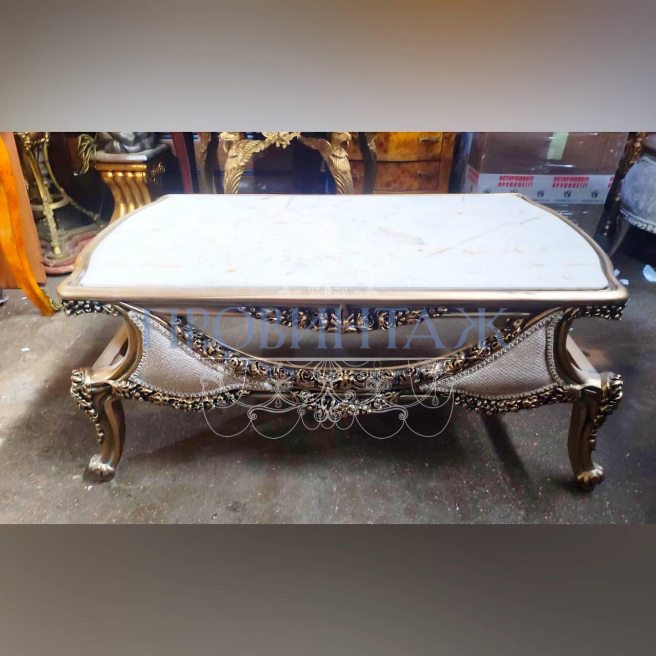Стол в стиле венецианского барокко
