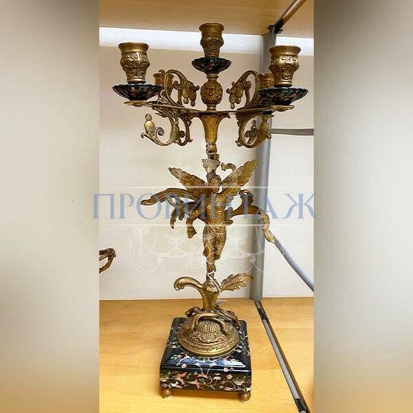 Комод/Дрессуар в стиле ренессанс 4