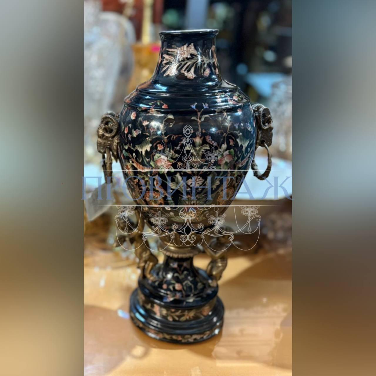 Ваза с путти в стиле барокко 3 Ваза с путти в стиле барокко 3