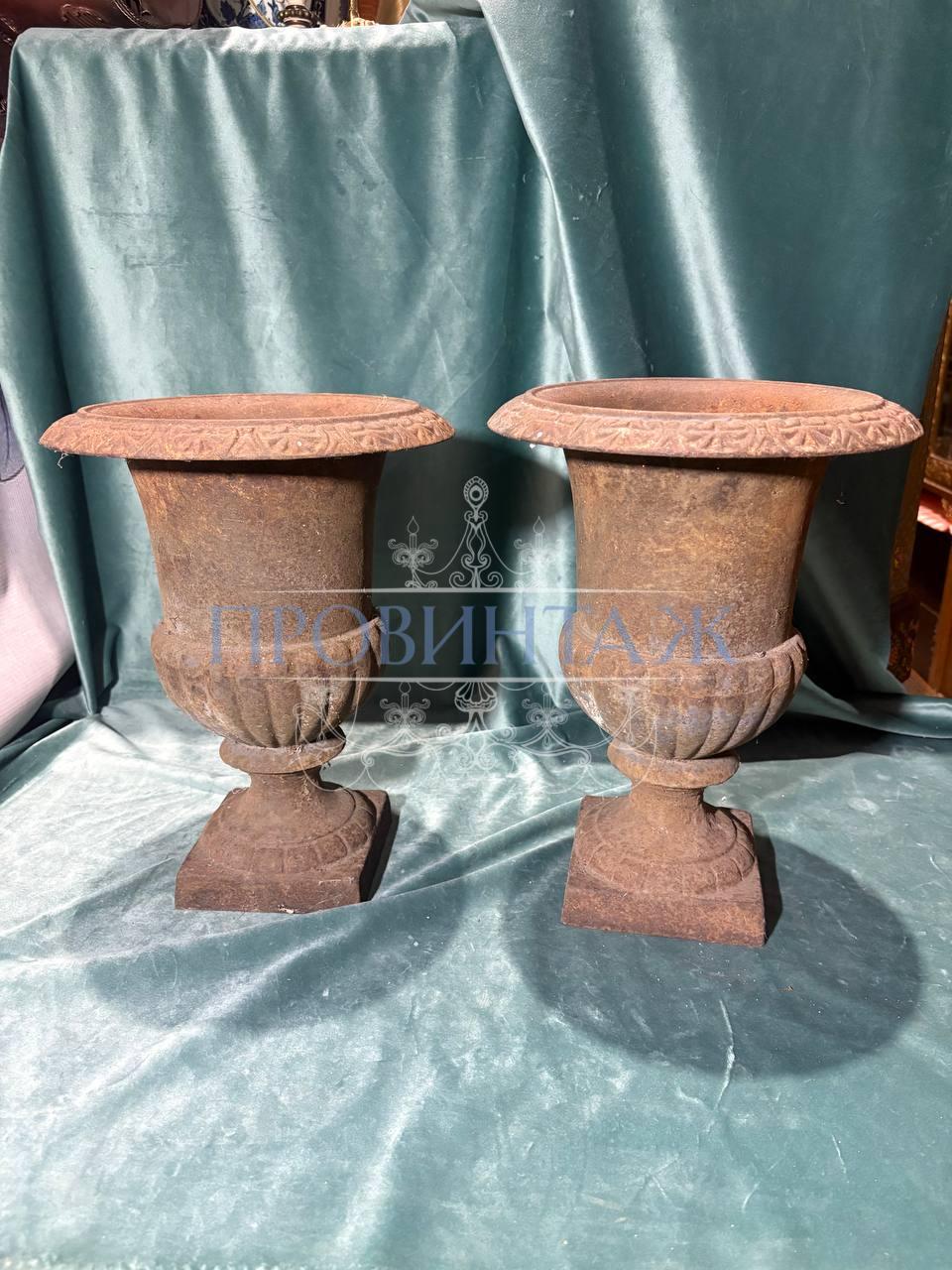 Вазон садово-парковый 2 штуки