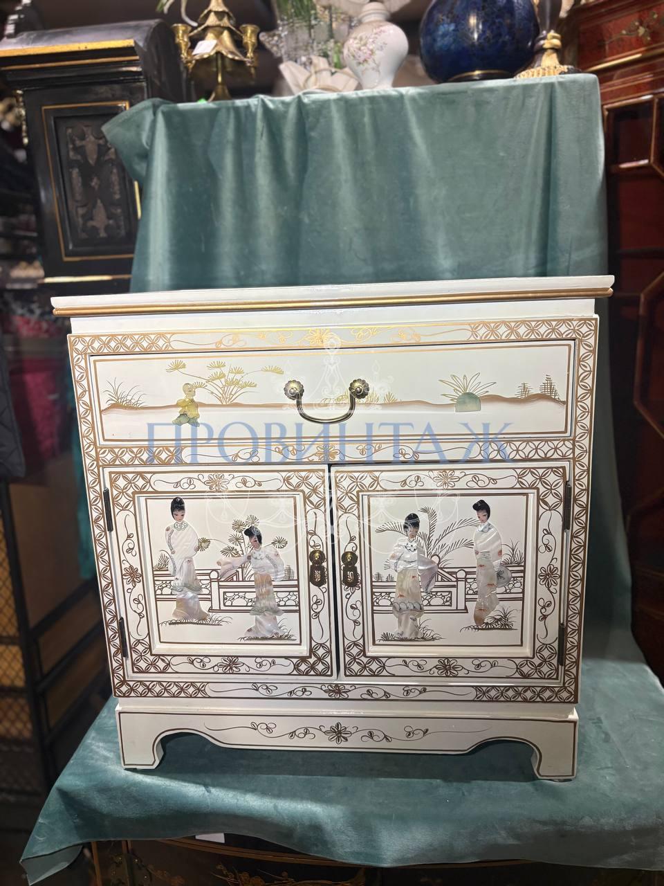 Тумба в стиле шинуазри 2 штуки