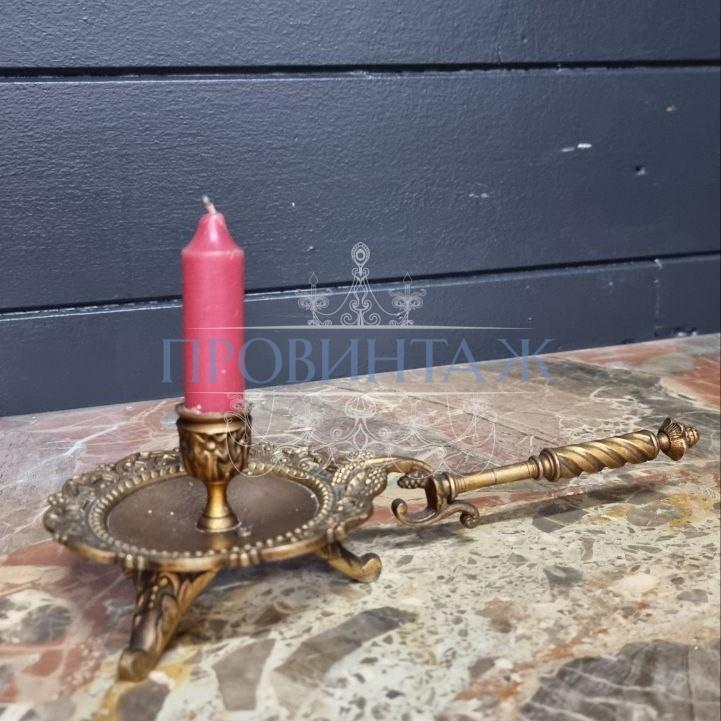 Подсвечник с ручкой винтажный