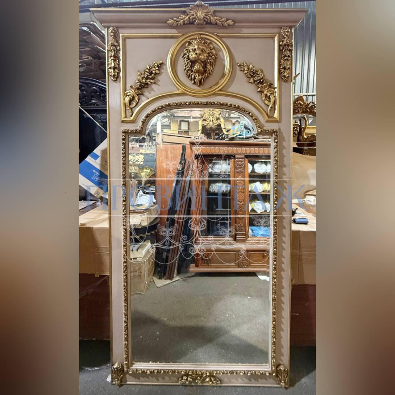 Зеркало в дворцовом стиле