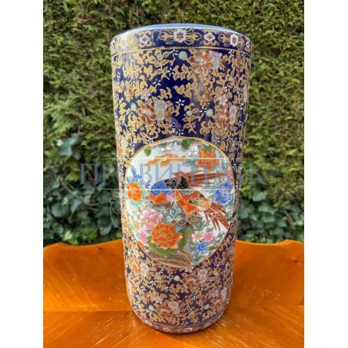 Ваза в стиле шинуазри