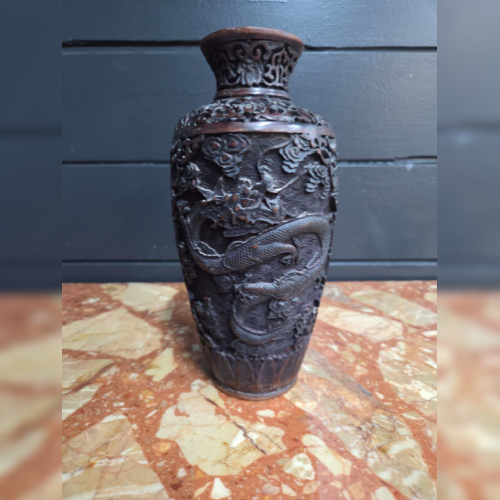 Ваза в восточном стиле с драконом