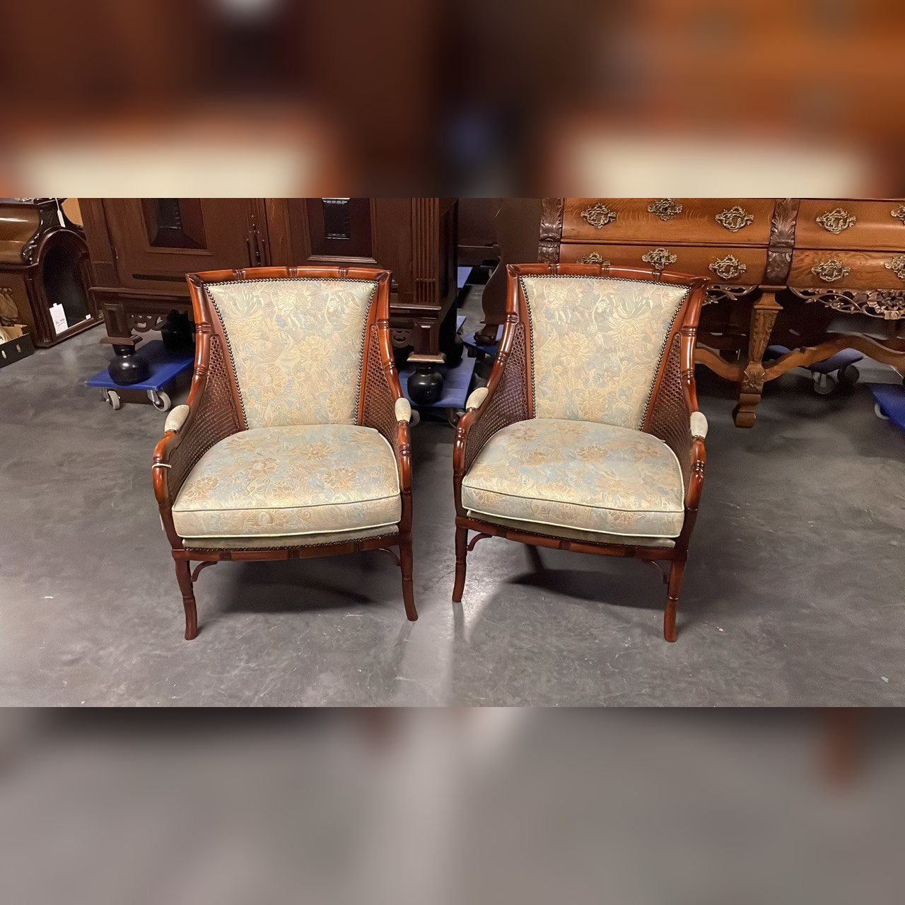 Кресло винтажное 2 штуки