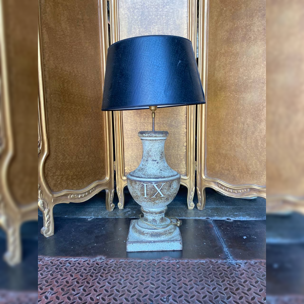 Лампа настольная винтажная