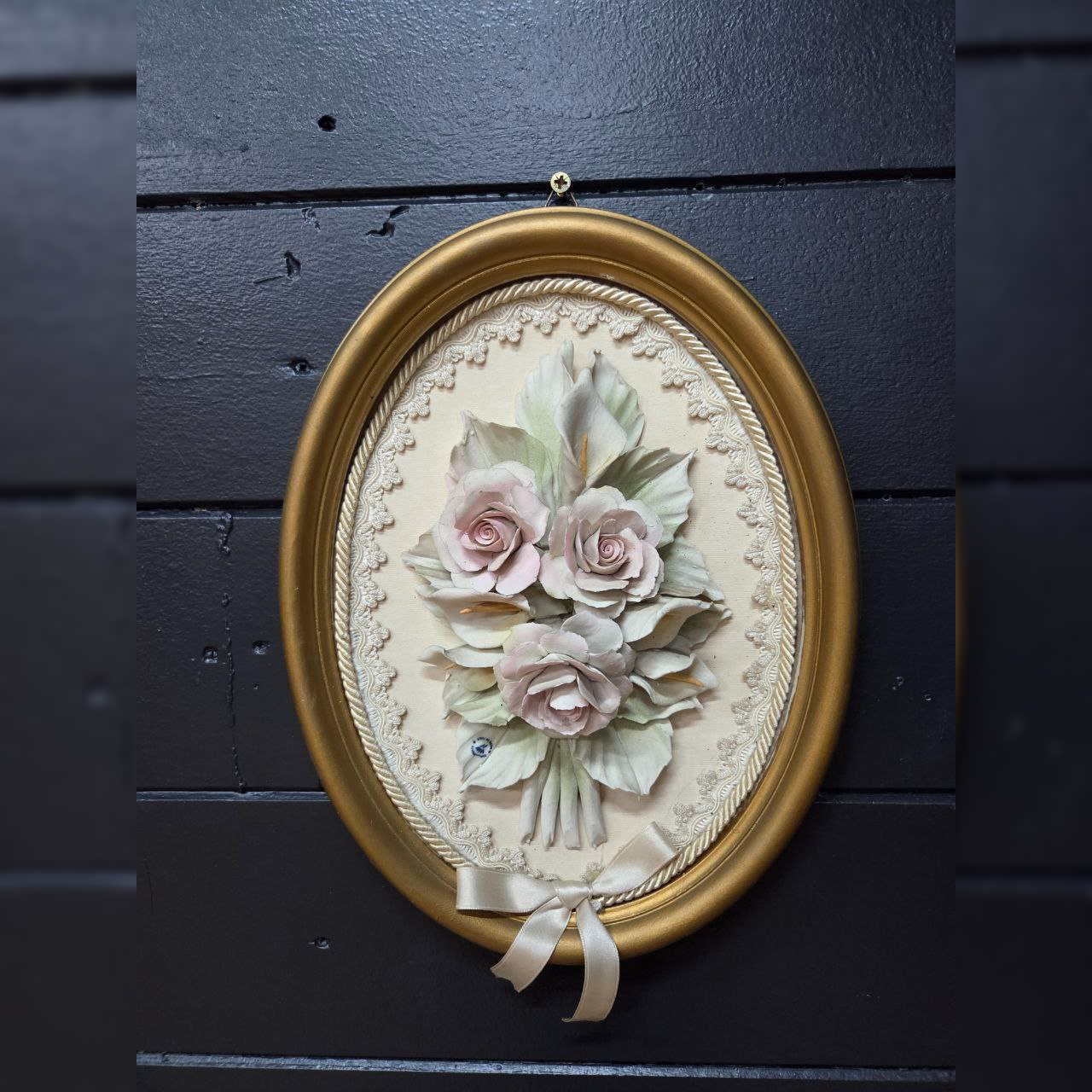 Картина/Барельеф в стиле венецианского барокко Цветы