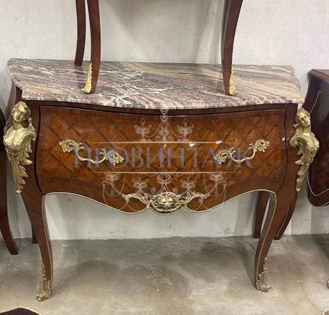 Столовая комната в стиле барокко 26